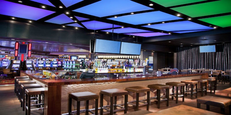 The Rivers Casino in Des Plaines, IL offers an entire entertainment experience created by Glenn Rieder.