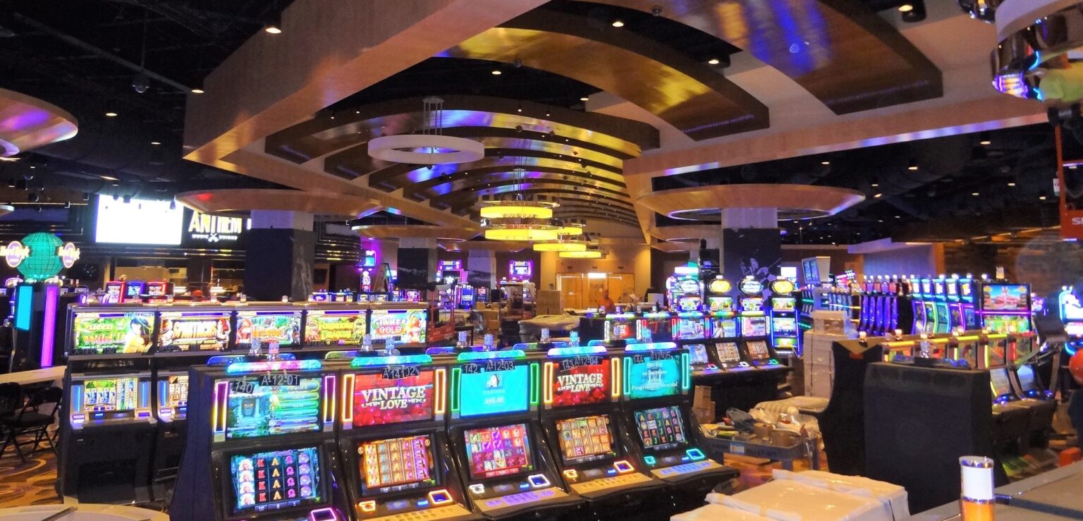 Glenn Rieder completed a state-of-the-art gaming project highlighted by the memorabilia cases manufactured out of polished stainless steel and anigre veneers.