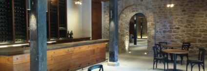 Glenn Rieder provided the commercial interior for Freemark Abbey Winery’s using reclaimed and repurposed redwood throughout the bar and the custom built wine cellar.