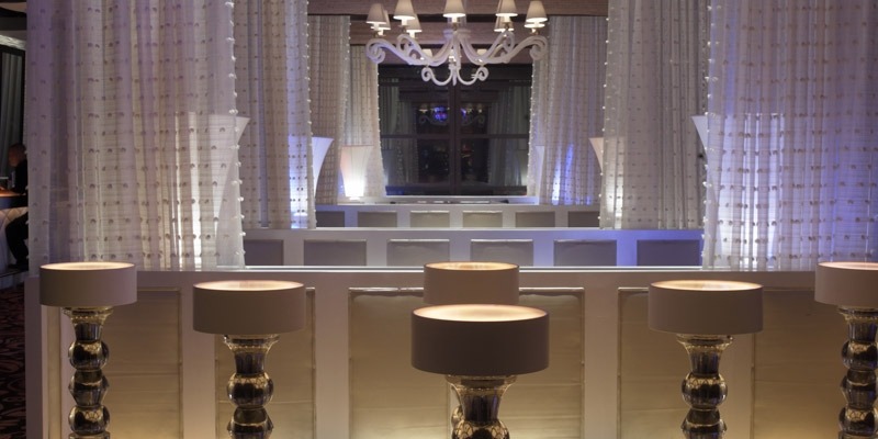 Glenn Rieder provided high end millwork and custom interior finishings for the Wynn Las Vegas.